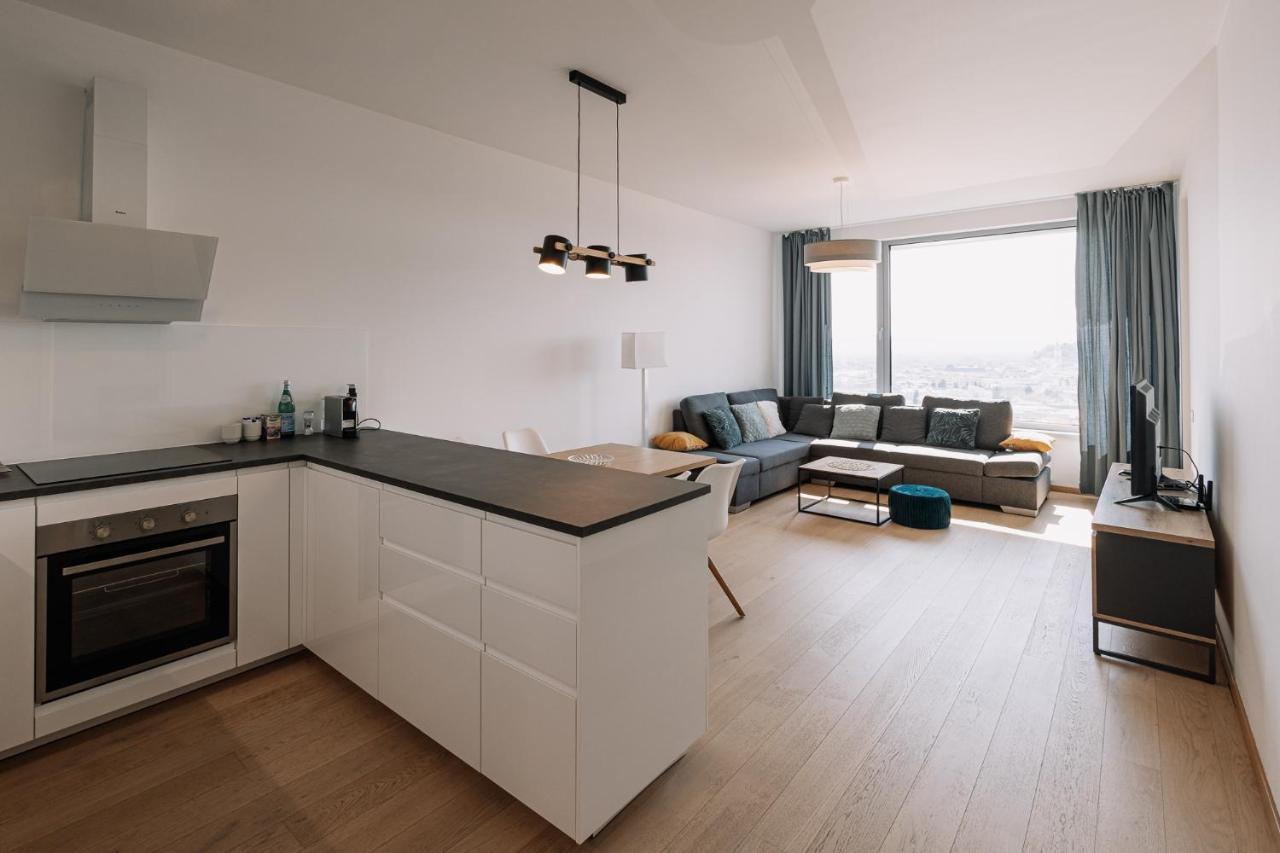 Skau Blue Residence In Sky Park 21 Floor 2 Tower Panoramic View Free Parking Bratislava Exteriér fotografie